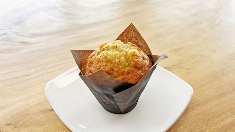 Lemon Poppy Seed Muffin
