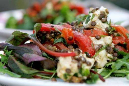Steak Goat Cheese Salad