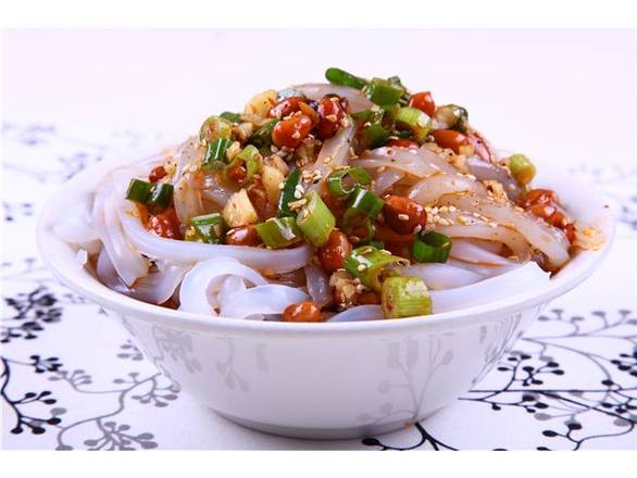 Green Pea Noodles w/Sichuan Sauce
