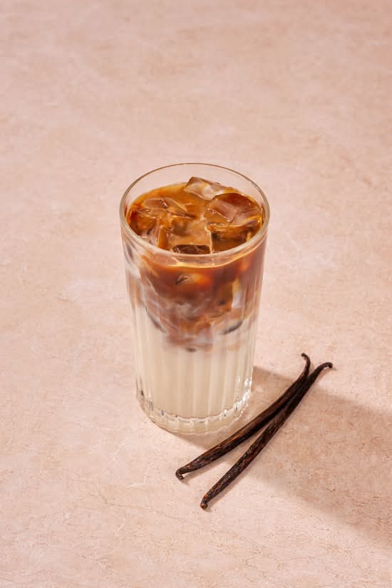 Iced Vanilla Latte