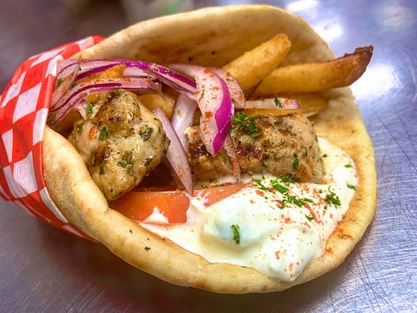 Pita Souvlaki au Porc / Pork Souvlaki Pita