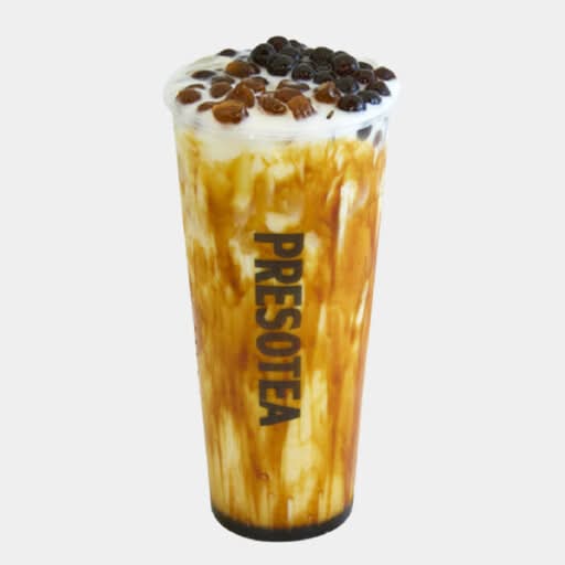 Latté au sucre roux avec perles de tapioca / Brown Sugar Pearl Boba Latte