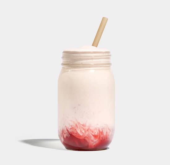Strawberry Milkshake / Lait Frappé aux Fraise