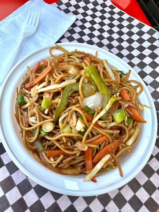 Veggie Hakka Noodles