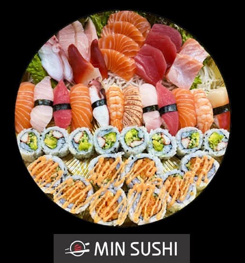 Small sushi, sashimi & roll tray (40pcs)
