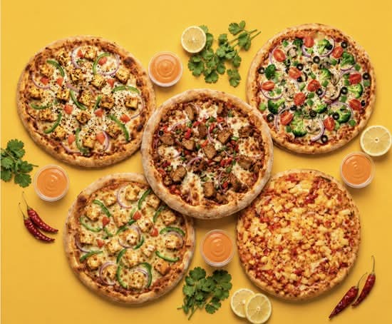 Party Pack: 5 Pizzas, 25 Toppings & 5 Dips