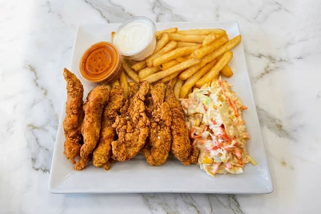 Crispy Chicken Tenders Plate