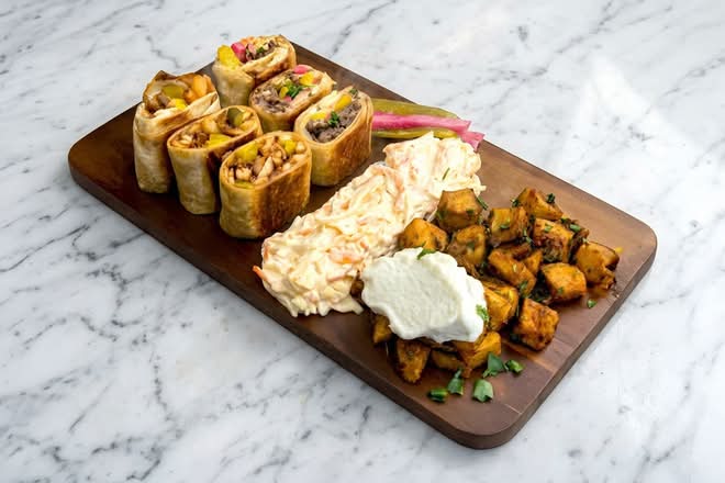 Crispy Saj Platter