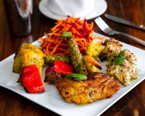 21. Grillades variées / Mixed Grill