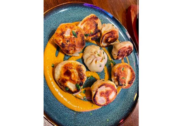 chicken pan fried momo