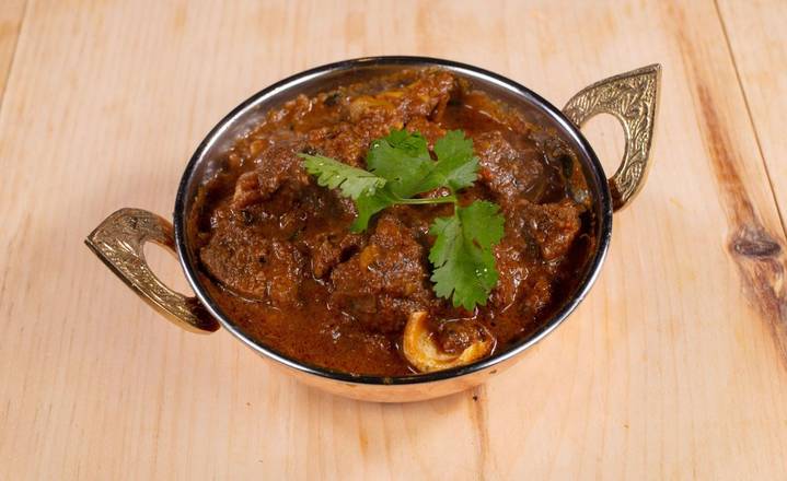 CURRY GOAT