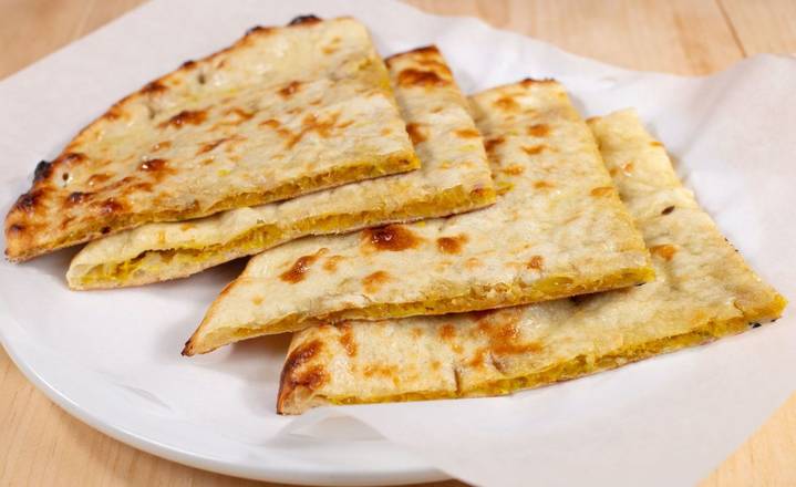 ONION KULCHA.