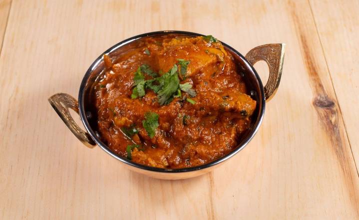 CHICKEN CURRY.