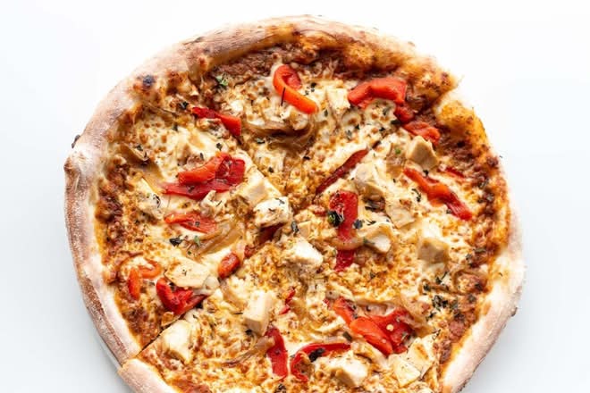 Tuscan Chicken Pizza