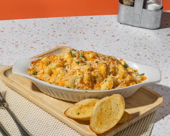 Baked Mac & Cheese