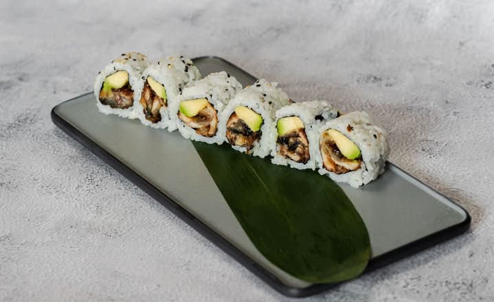M12 Eel Roll (6pcs)