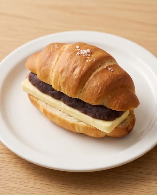 Red Bean Butter Salty Bread(앙버터)