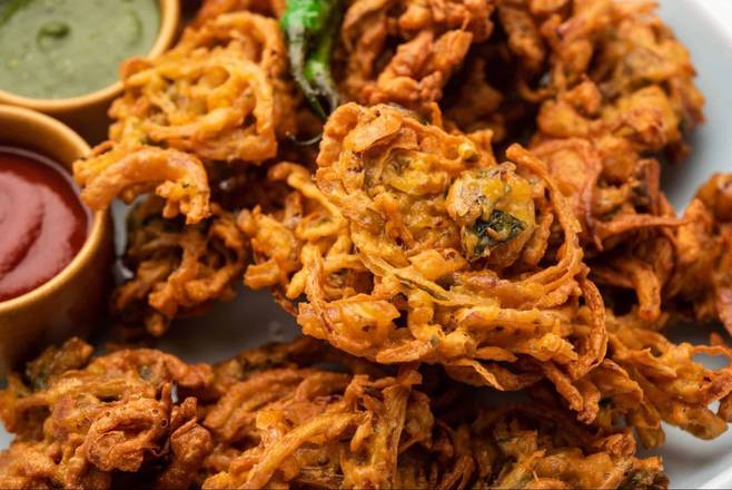 Veg mix Pakore ( fritters)
