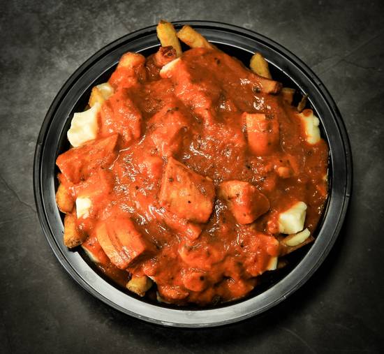 Butter Chicken Poutine