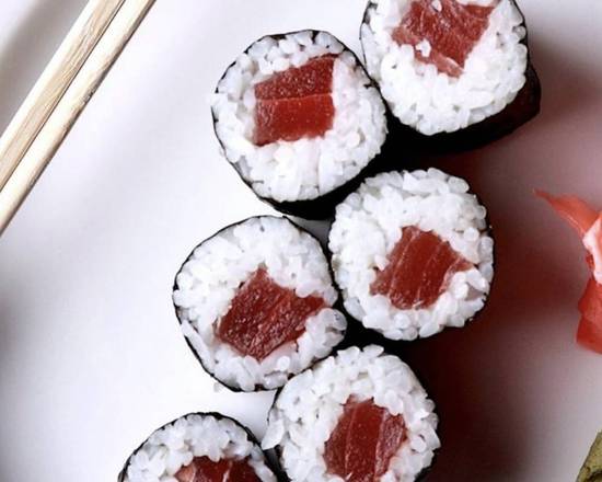 Tuna  Roll