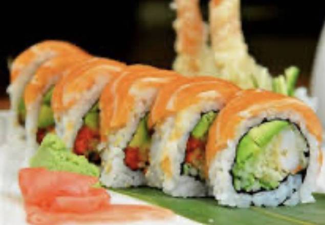Gold Dragon Roll (8 pcs)