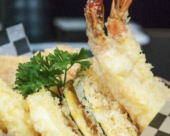 Assorted tempura plater (8 PCs)