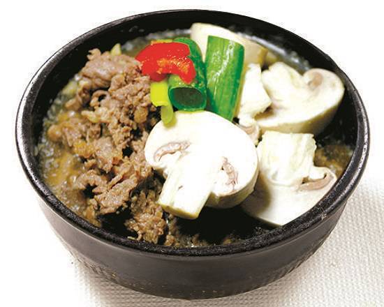 7, Bulgogi Busot Jjigae Soup(불고기버섯찌개)