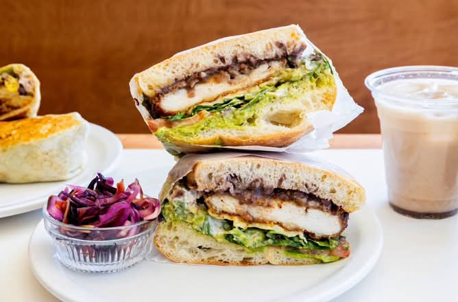 Torta De Milanesa - Breaded Chicken Cutlet