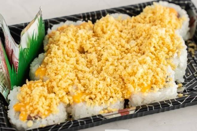 Spicy Crispy Salmon Roll (10 pcs)