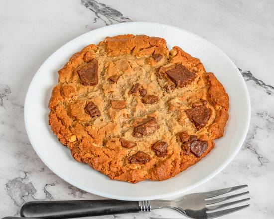 Large Reese's Peanut Butter Cookie