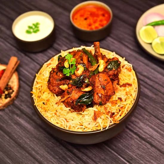 Ghee Roast Chicken Biryani (Boneless) - Bucket or Tray