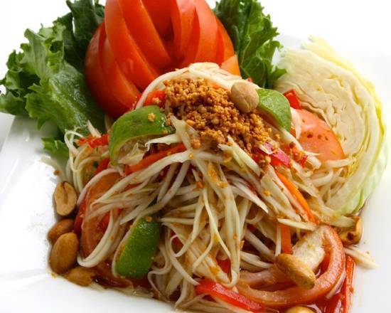Green Papaya Salad (Som Tum)