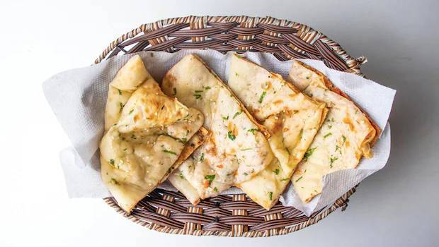 Chili Cheese Naan