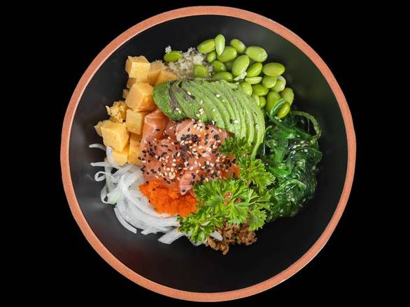 Salmon poke bowl