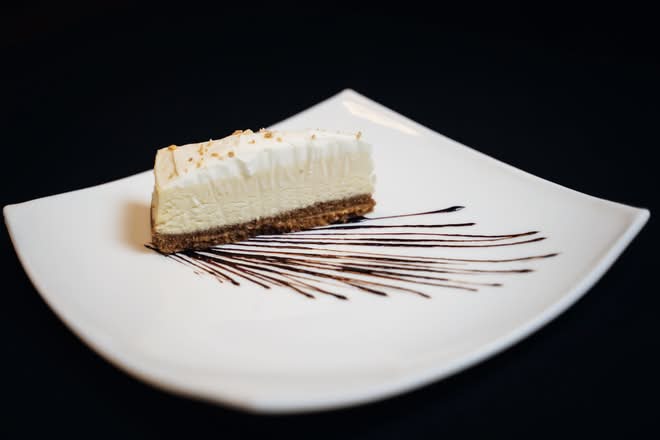 Coconut Cream Pie Cheesecake