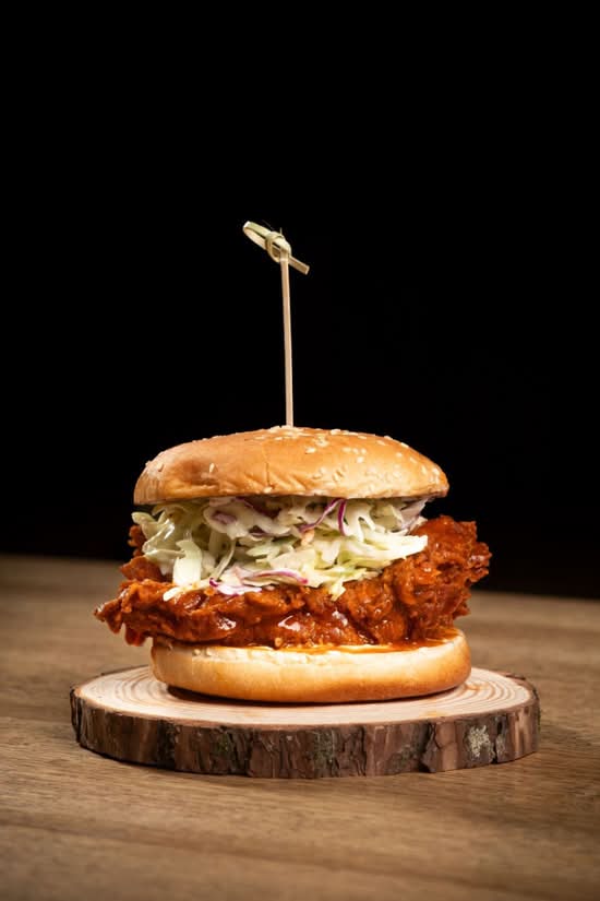 NASHVILLE STYLE REDHOT