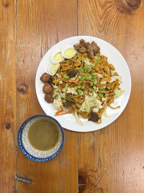 Pancit Guisado