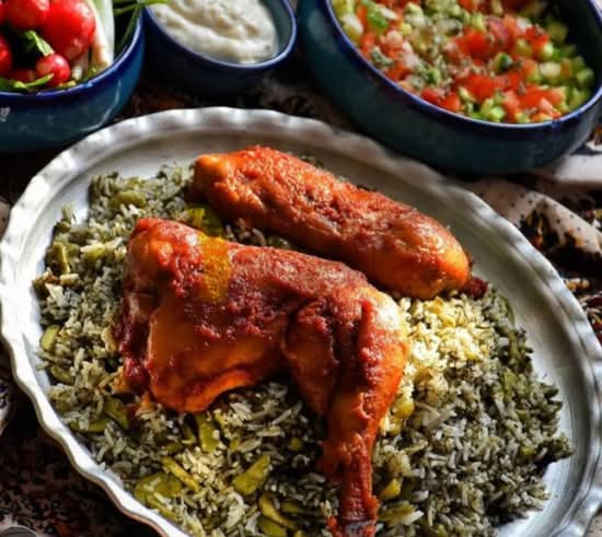 Baghalipolo with two chicken leg