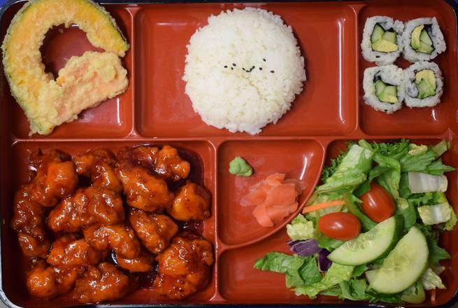 #2 Bento Poulet Général Tao / General Tao Chicken Bento