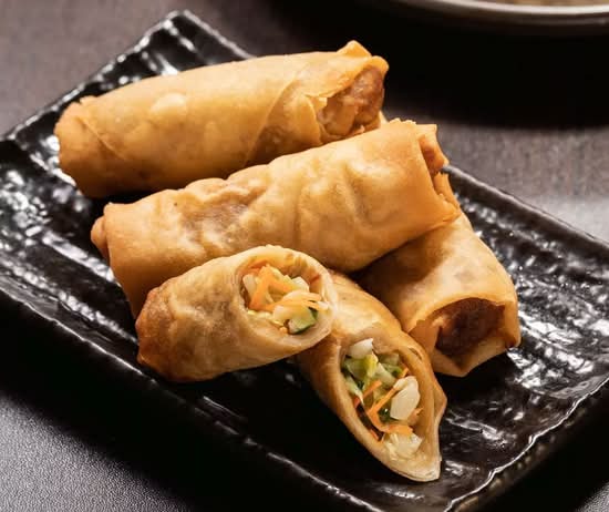 Deep Fried Spring Rolls (4pcs)
