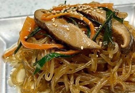 Japchae (잡채)