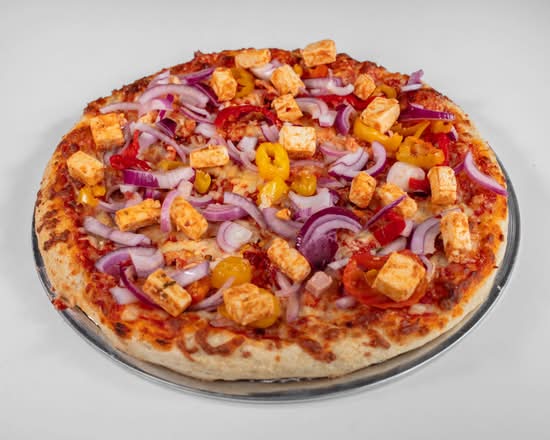 Tandoori Paneer Pizza