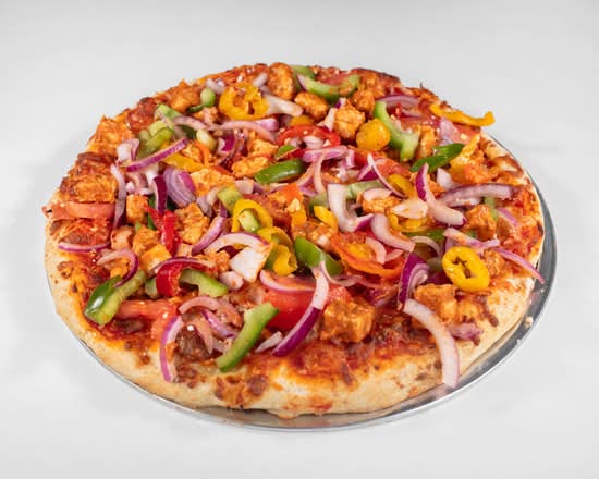 Tandoori chicken pizza