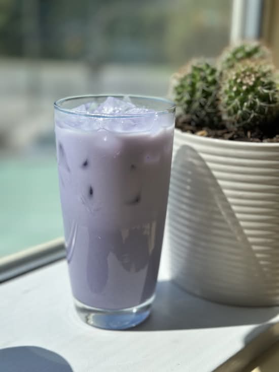 Taro Milk Tea (Iced)