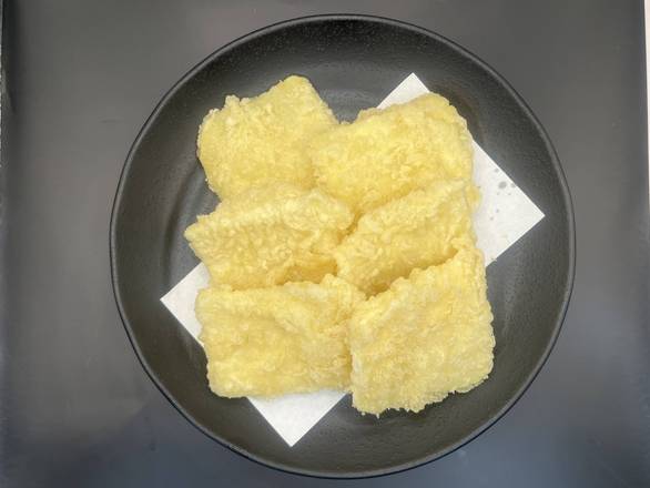 Sweet Potato Tempura (6 pcs)