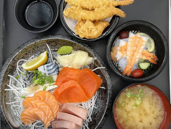 Sashimi Dinner Combo