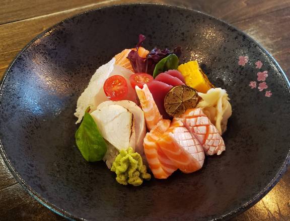 Chirashi Sushi