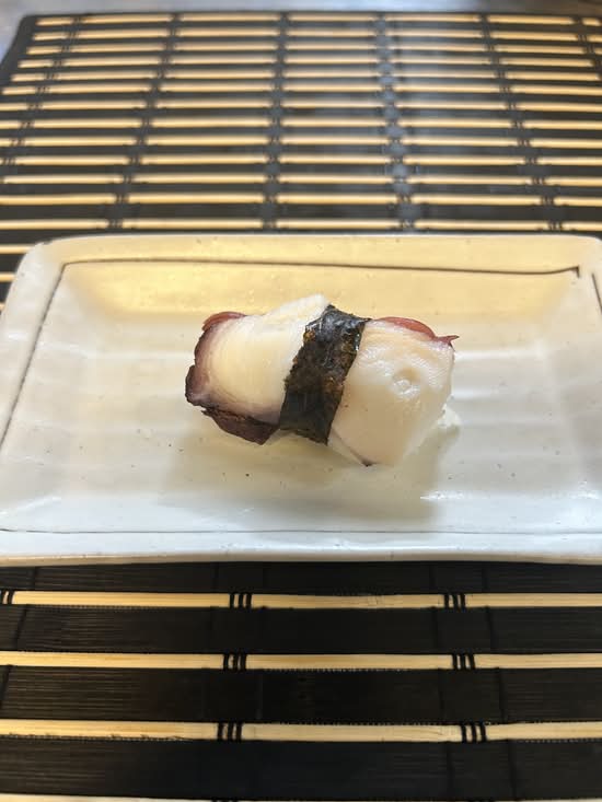 Tako (Octopus) Nigiri