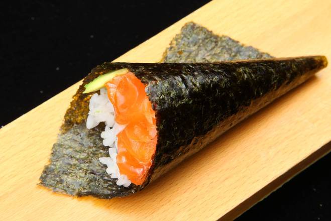 Saumon & Avocat Cornet Temaki /  Saumon & Avocat Cornet Temaki
