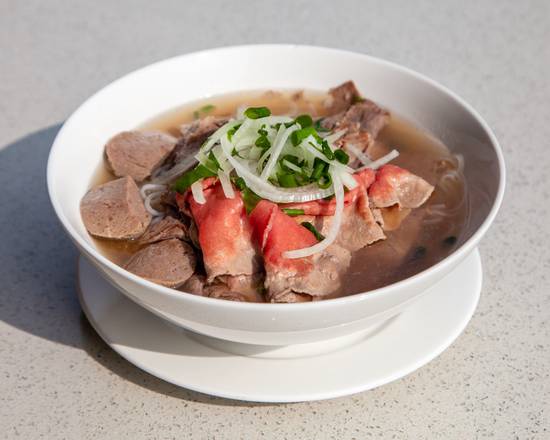 12. House Special Noodle Soup Phở Đặc Biệt